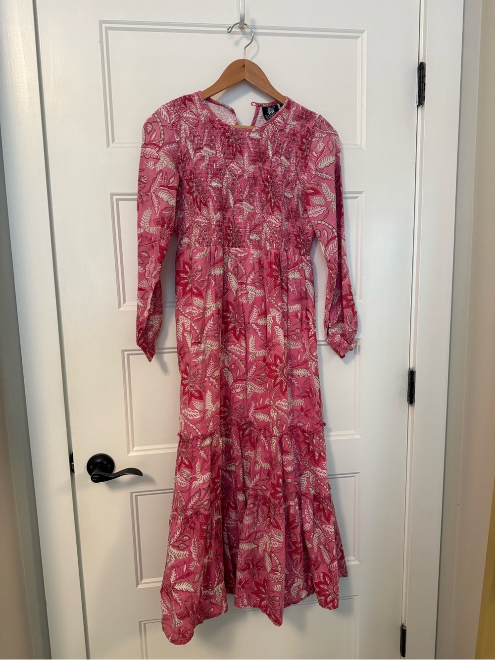 Madison Matthews Women’s Pink Floral Long Sleeve Maxi Dress